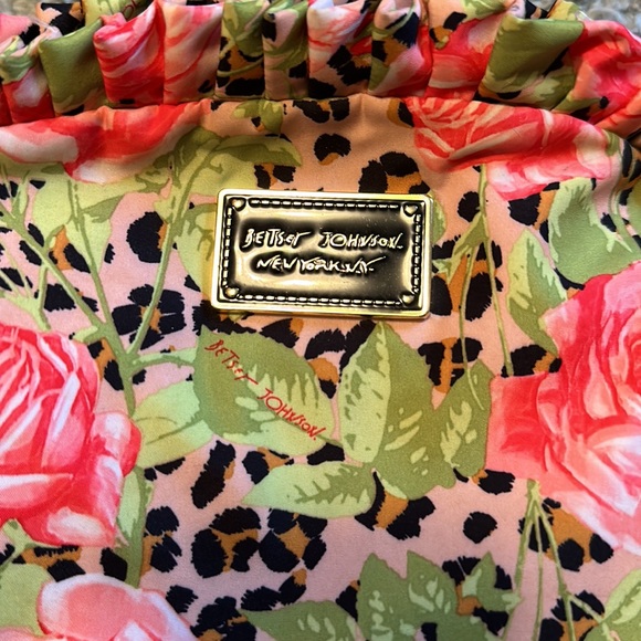 Betsey Johnson Makeup Bag - Picture 2 of 5